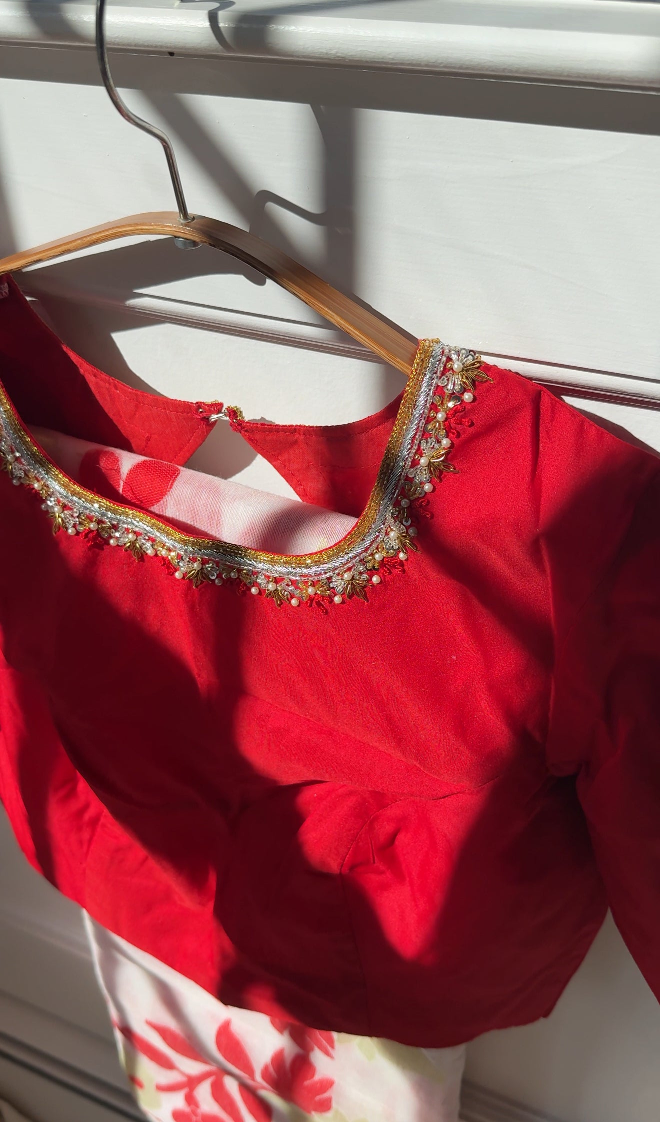 Red & White Jamdhani Muslin Silk Saree
with Hand-Embroidered Pure Silk Cotton Blouse- custom blouse made to your measurements 
Free Shipping within USA • Ships in 3 Weeks •