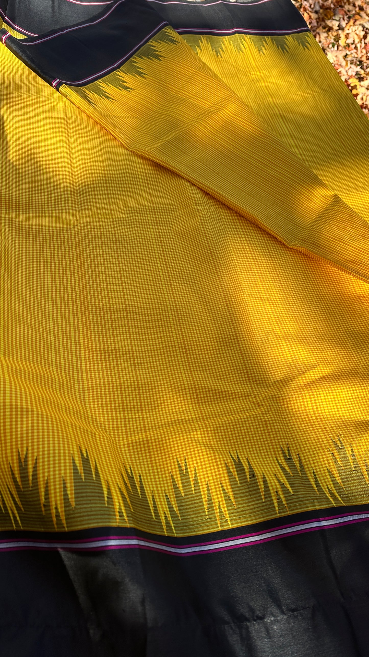 Pure Kanchipuram silk kattams no zari style saree - silk mark- yellow kattam with black