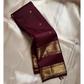 Kasturi 🌰✨
Deep Coffee Brown Pure Silk Kanchipuram Saree
Gold Zari Woven Kamalam & Diamond Buttas All Over
Double Border with Mayil Pettu & Rettapettu Detailing
Diagonal Peacock Pallu with Floral Vine Motifs