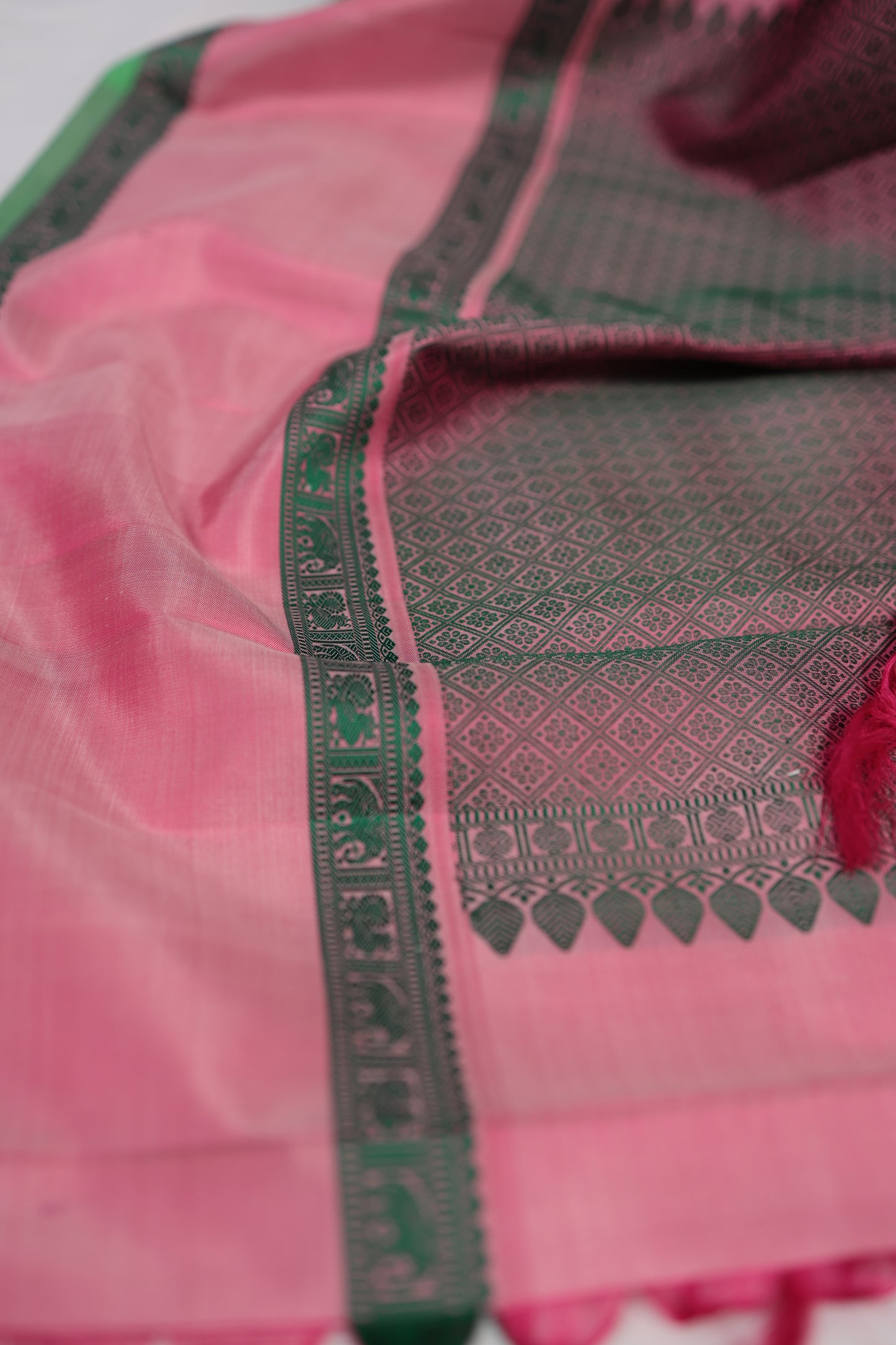 Ivory & Lotus Pink No-Zari Kanchipuram Silk Saree