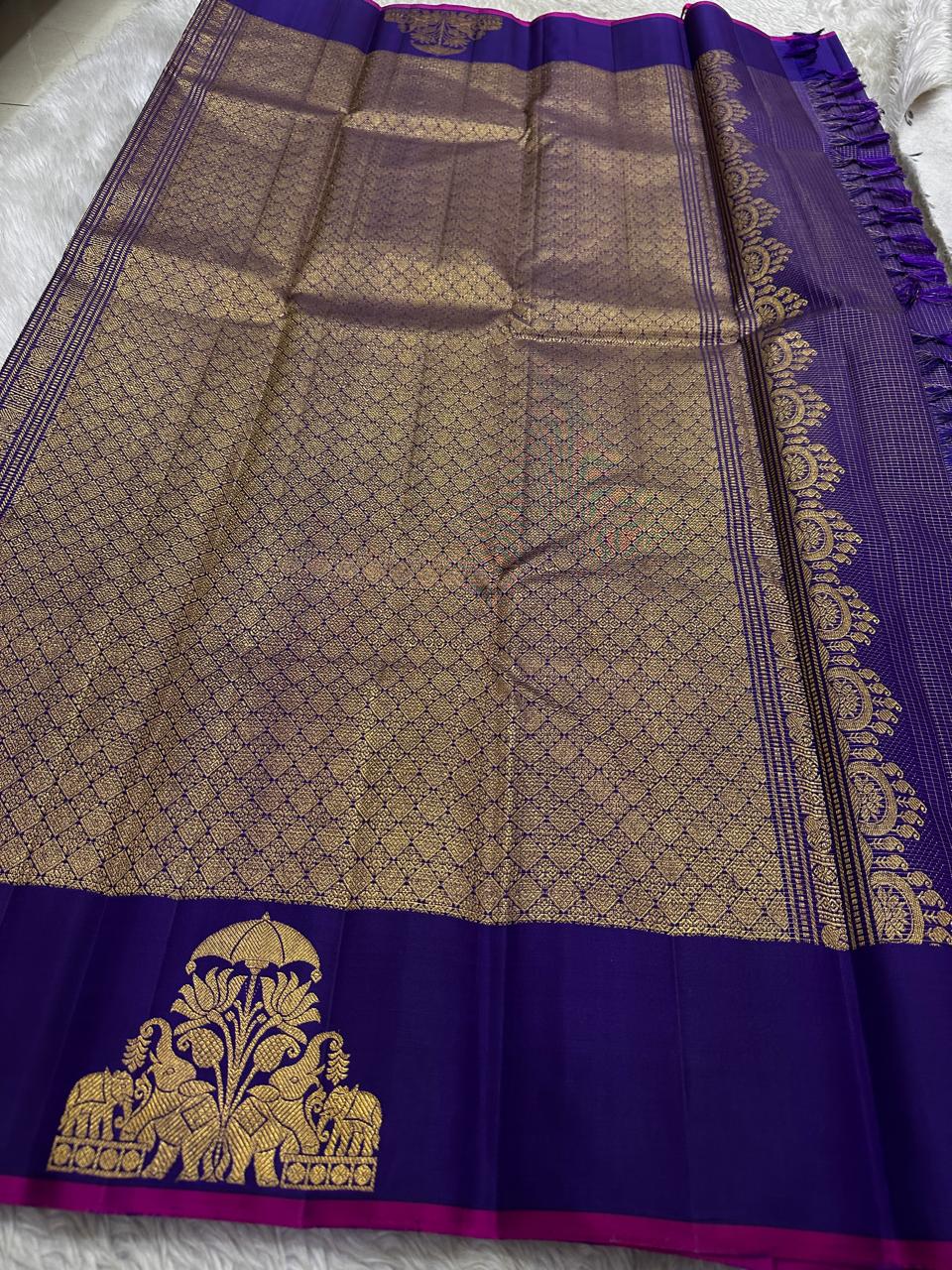 Opulent Purple Procession
Pure Kanchipuram Handloom Silk Saree
Elephant-Pallakku Zari • Heirloom Grandeur