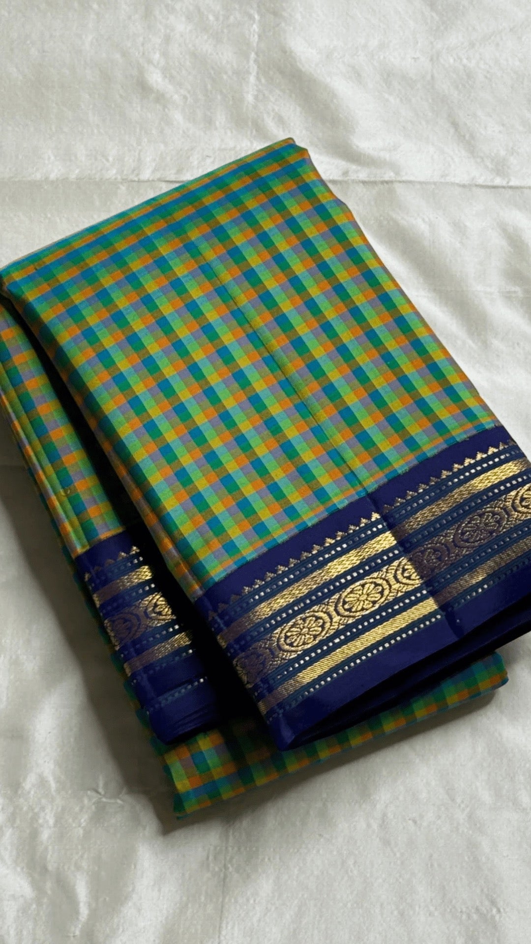 3gm pure zari chevron pallu of KanchiPattu silk saree in ink blue — close up