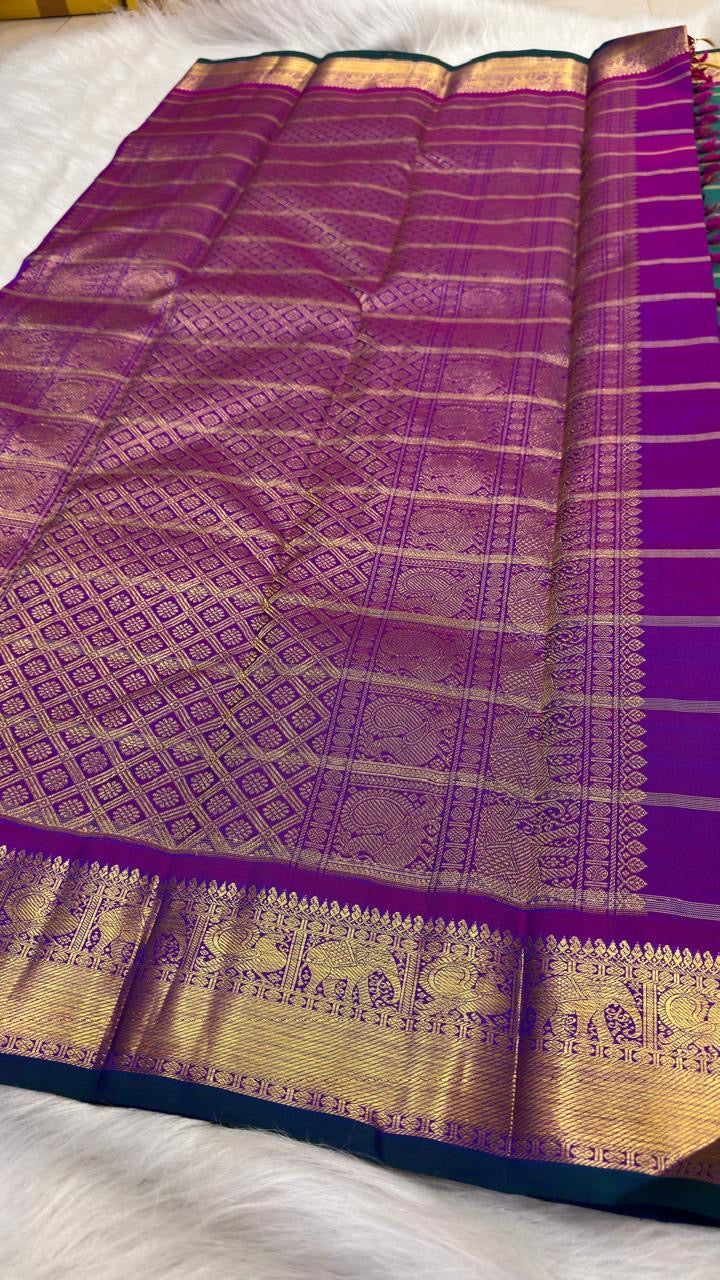 Peacock Blue pure silk Kanchipuram saree, Zari Kattam weave with Purple border — body weave close-up