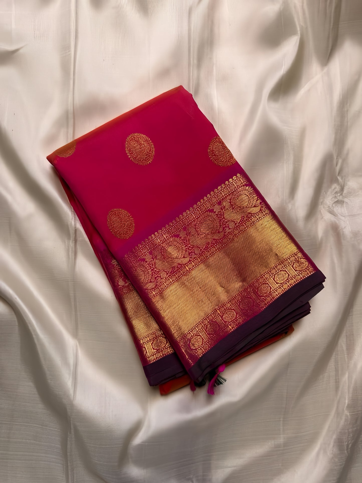 Sowmya – Fuchsia & Magenta Kanchipuram Pure Silk Saree with Sorgavasal Mayil Motifs, Baavanji Border & Maroon Selvedge
