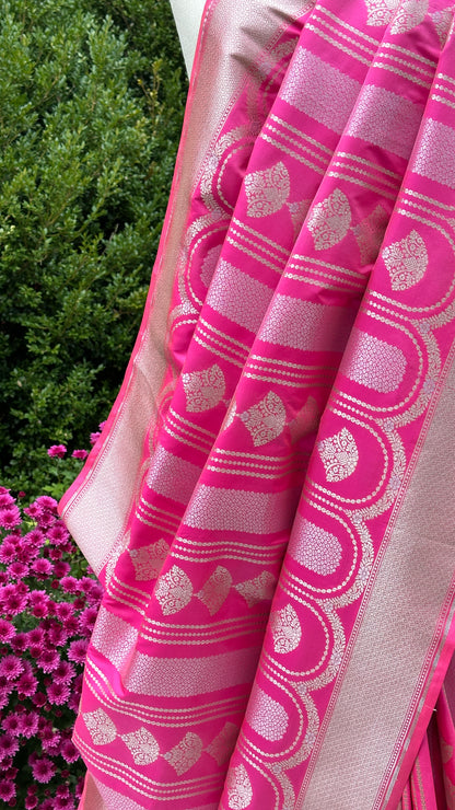 Soft silk banarasi saree - pink