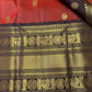 Aruna Mayil – Pure Korvai Kanchipuram Silk Saree

Brick red body with zari rosette buttas

Grand coffee-brown korvai border & pallu with peacock panels, medallions & temple teeth in rich gold zari

Silk Mark Certified | Blouse Piece Included | Fall & Pico