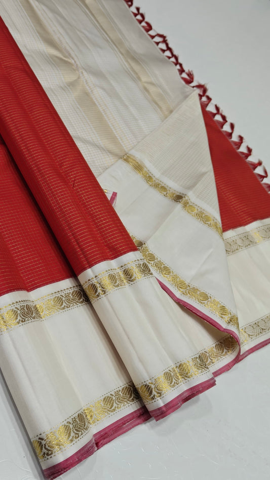 ✨ Swathi Shubram — Pure Kanchipuram Silk Saree
Vermillion red body with oosi-kattam pin checks, paired with ivory-gold borders and rose-pink selvedge
Silk Mark Certified • Free Shipping within USA • Ships in Two Weeks •