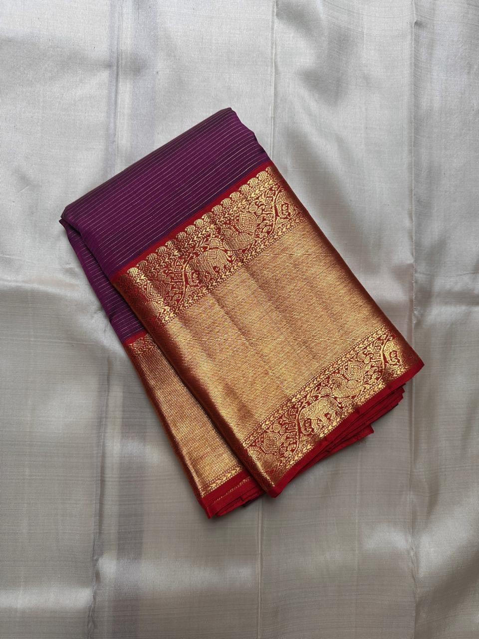 Aubergine Purple pure silk Kanchipuram saree, Vairaoosi weave with Antique Gold Zari border — blouse piece detail