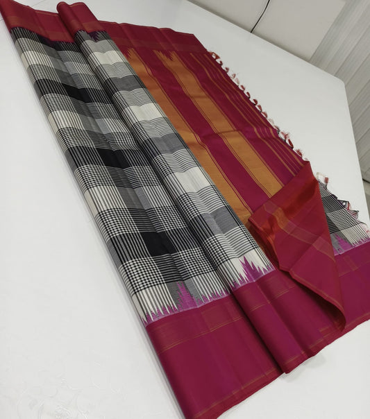 Pure silk white grey black woven checks  with magenta pillayar moggu border and seer Pallu