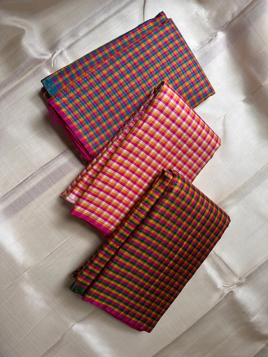 Mutyam – Handwoven Borderless Kanchipuram Pure Silk Saree with Traditional Paalum Pazhamum Baby Checks or kasa kasa kattamDual Contrast Green & Pink Selvedges, and a Subtle Zari Woven Pallu, silk mark certified, ships in two weeks