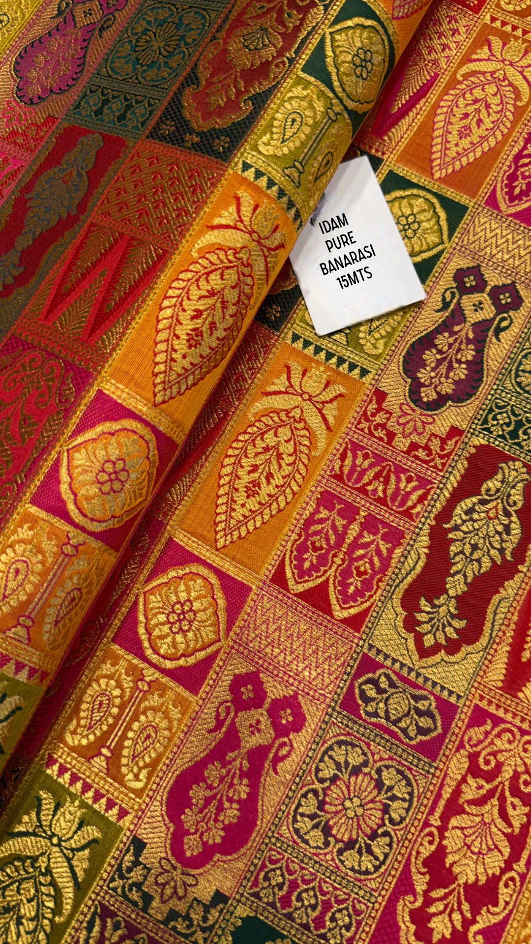 Multicolored Banarasi Blouses — Made to Measure
Pure Silk Banarasi fabrics in rare rainbow shades, tailored to your fit.
Free Shipping within USA • DM with measurements and screenshot of fabric • Ships in Two–Three Weeks ✨