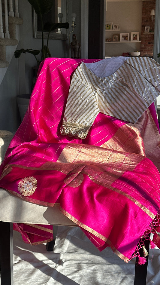 Banarasi soft silk blouse in leheriya pattern with hand embroidered sleeves in cream and gold