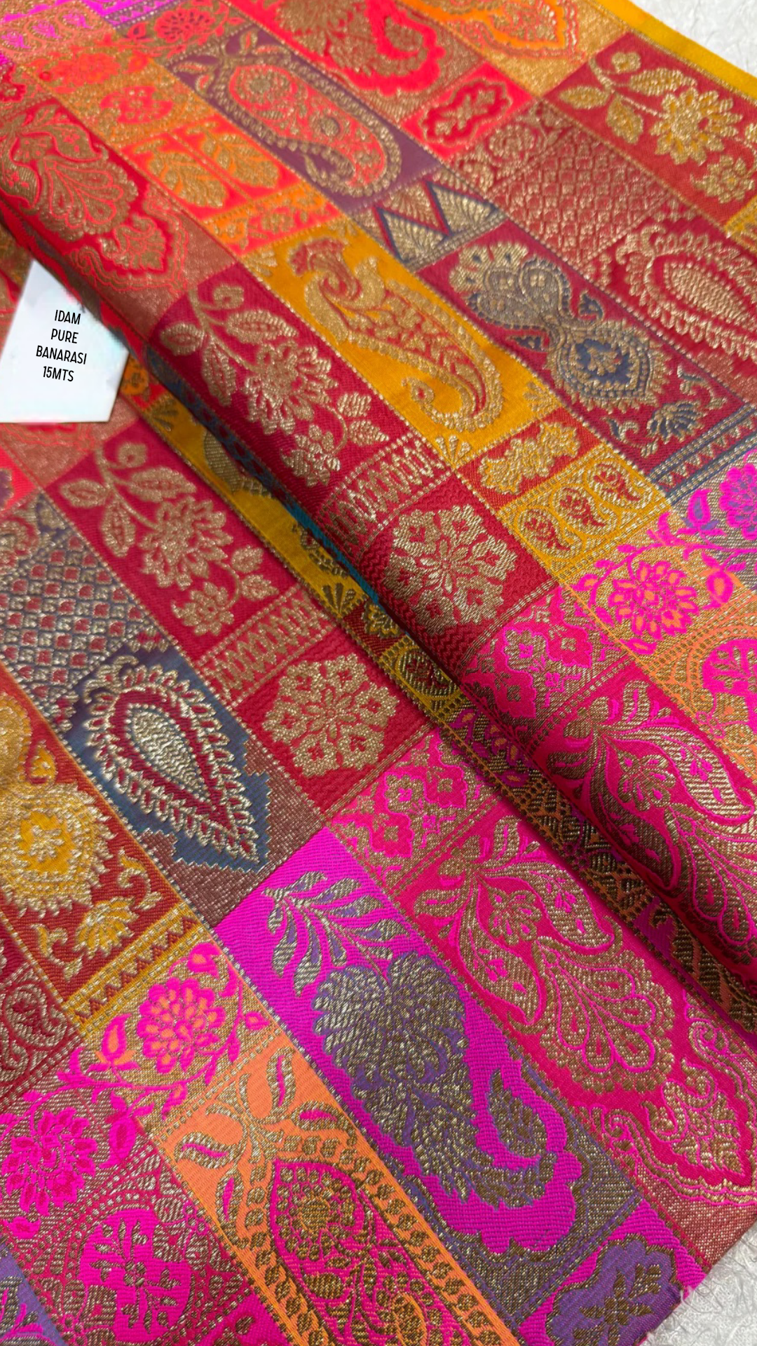 Multicolored Banarasi Blouses — Made to Measure
Pure Silk Banarasi fabrics in rare rainbow shades, tailored to your fit.
Free Shipping within USA • DM with measurements and screenshot of fabric • Ships in Two–Three Weeks ✨