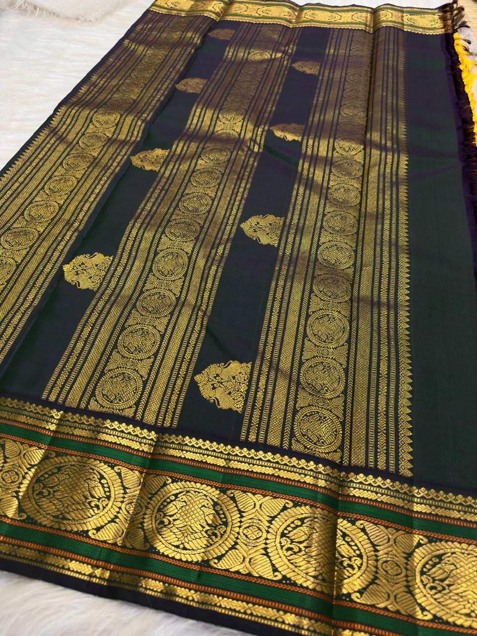 Turmeric Yellow pure silk KanchiPattu Butta saree with Kamalam buttas, additional view.