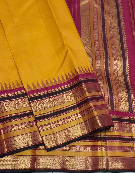 Pure Kanchipuram Silk Saree – Mustard Gold with Korvai Pillayar Reku Border