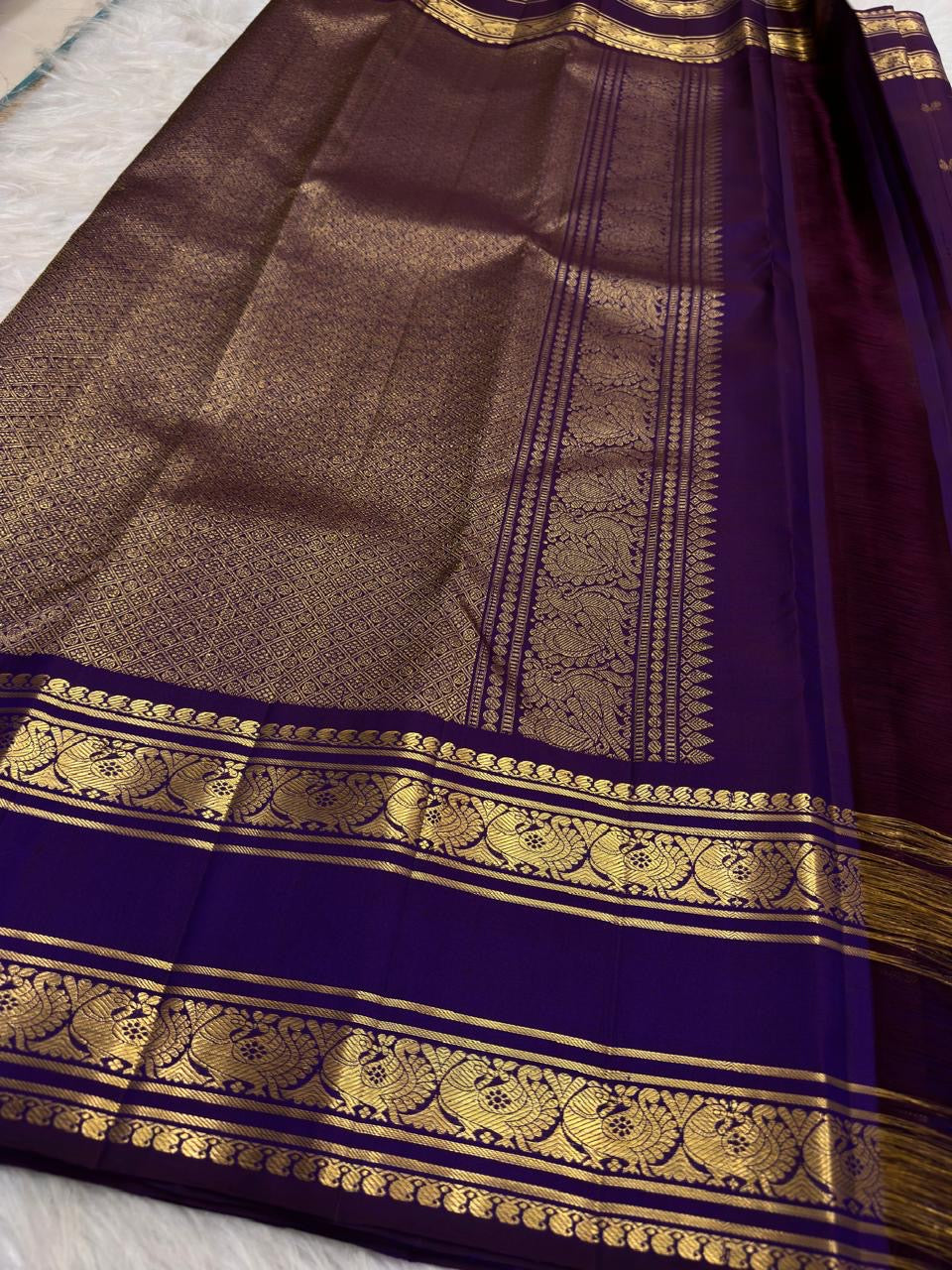 Royal Purple Handwoven Pure Silk Kancheepuram Rettapet Saree with Zari Floral Border – additional detail view 4
