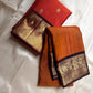 🌸 Rust Orange Ember — Coffee Brown Korvai Kanchipuram

Pure Silk | Mango–Paisley Zari Borders

Rust Orange Body with Zari Buttas ✨

Coffee Brown Brocade Pallu with Diamond Jaal 💛

Silk Mark Certified | Free Shipping (USA) | Ships in Two Weeks