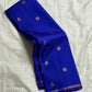 Nila Pattu — Pure Silk Kanchipuram (Handloom)
Royal nila blue with antique-gold paisley buttas & korvai contrast arakku-tangerine pallu
Silk Mark Certified • Free USA Shipping • Ships in Two Weeks • Dispatch in 1 Week