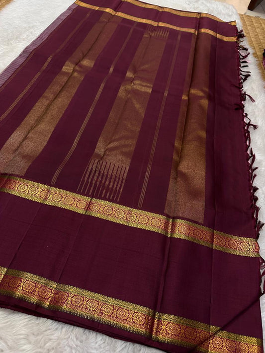 Kanchi kattam with pink and brown arakku border with Rudhraksham kamalam rettapet border - seer Pallu