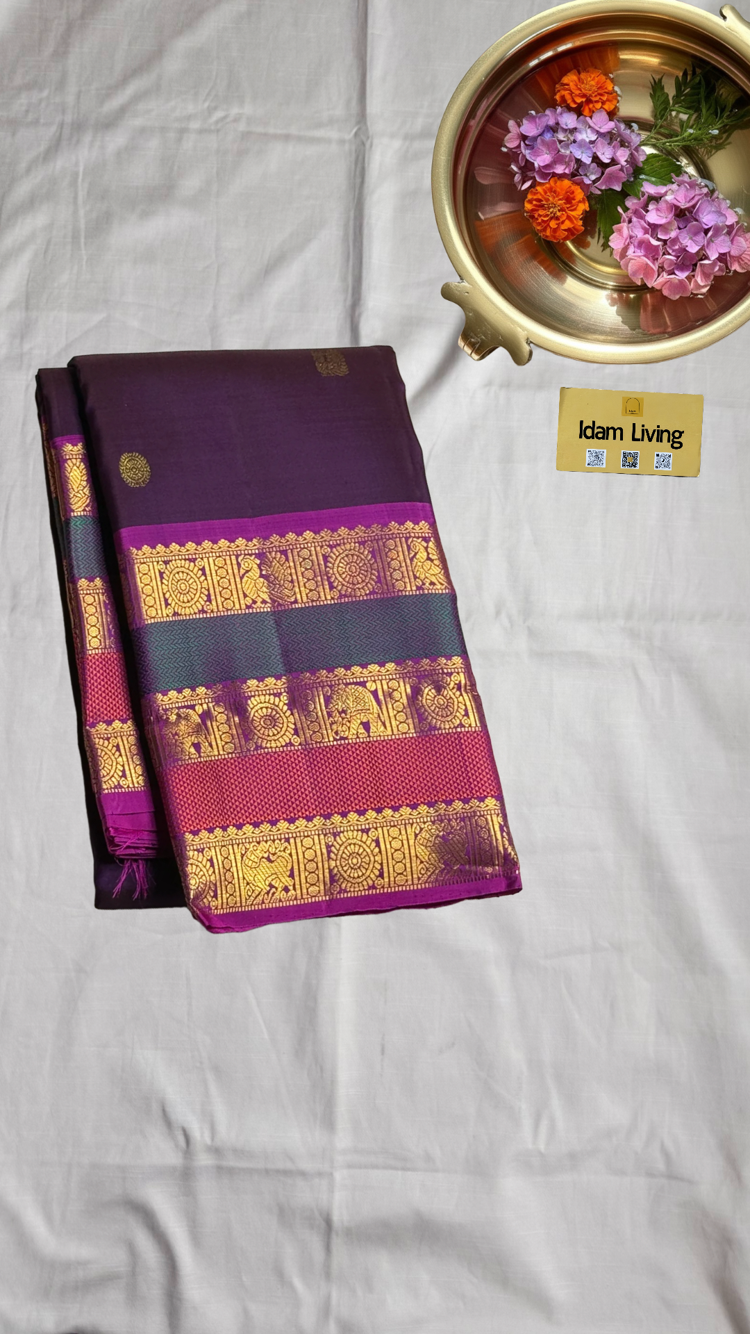 Madhurima — Pure Kanchipuram Silk (Royal Purple × Magenta)
Royal purple body with gold coin buttas, magenta korvai border with zari-woven elephant & peacock panels, and rich magenta pallu.
Silk Mark Certified • Free Shipping within USA • Ships in Two Week