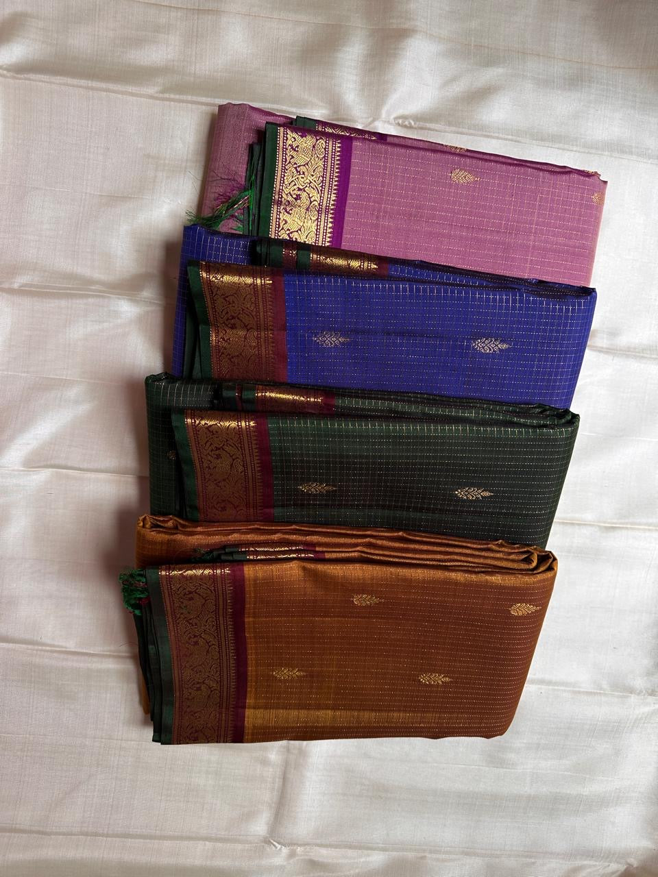 Vrinda – Timeless Bottle Green Zari Kattam Kanchipuram Silk Saree with Arakku Red Vanasringaram Border & Green Selvedge