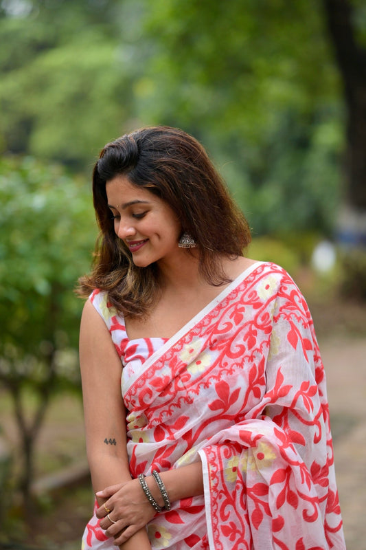 Muslin Silk Jamdhani Saree Lightweight Bengal Handloom with Matching Blouse