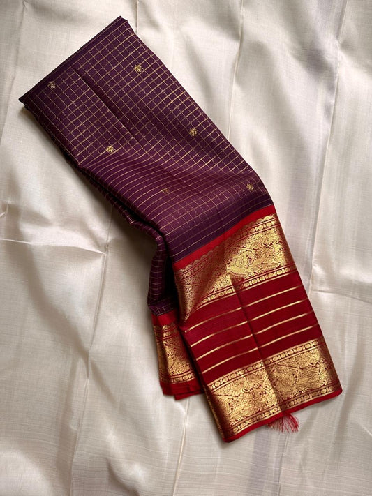 Temple Crimson ✨ – Pure Kanchipuram Silk Saree
Bridal Crimson Red Silk with Regal Gold Zari Weave
Broad Brocade Borders with Peacock & Paisley Motifs
Majestic 2g Pallu with Intricate Heritage Patterns

Silk Mark Certified, delivery in 2 weeks