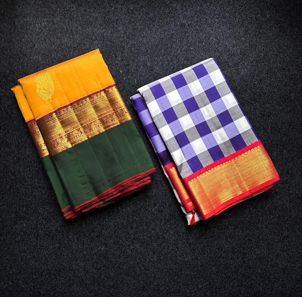 ✨ Varnika Checks — Pure Silk Kanchipuram Saree (Kattam)
Indigo–lavender–ivory checks with roja-red zari borders & rani contrast pallu
Silk Mark Certified ✅ • Ships in Two Weeks • Free Shipping within USA 🇺🇸