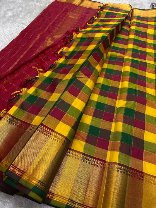 Manjal–Kumkumam Paalum pazhamum Kattam | Pure Silk Kanchipuram


Haldi Yellow • Kumkum Red • Tulasi Green Paalum-Pazhamum Checks

Korvai Maroon Border • Rich Gold Zari • seer Zari Pallu with Tassels

Silk Mark Certified • Free Shipping within USA 2 weeks