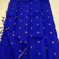 Nila Pattu — Pure Silk Kanchipuram (Handloom)
Royal nila blue with antique-gold paisley buttas & korvai contrast arakku-tangerine pallu
Silk Mark Certified • Free USA Shipping • Ships in Two Weeks • Dispatch in 1 Week
