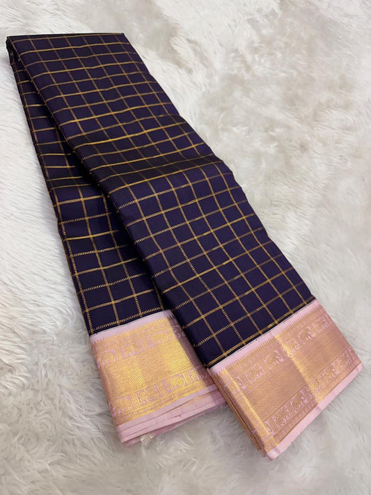 Deep Navy and Blush Pink Handwoven Pure Silk Kanchipuram Saree with Zari Kattam Body