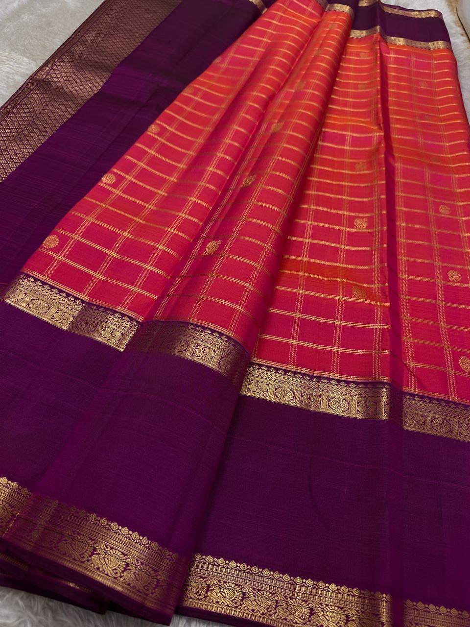 Pink Shot with Rani Radiance ✨ – Pure Kanchipuram Silk Saree with Gold Zari Kattam Checks, Plum Korvai Border & Grand Brocade Pallu – Silk Mark Certified, Fall & Pico Done, Blouse Stitching Available, ships in 2 weeks