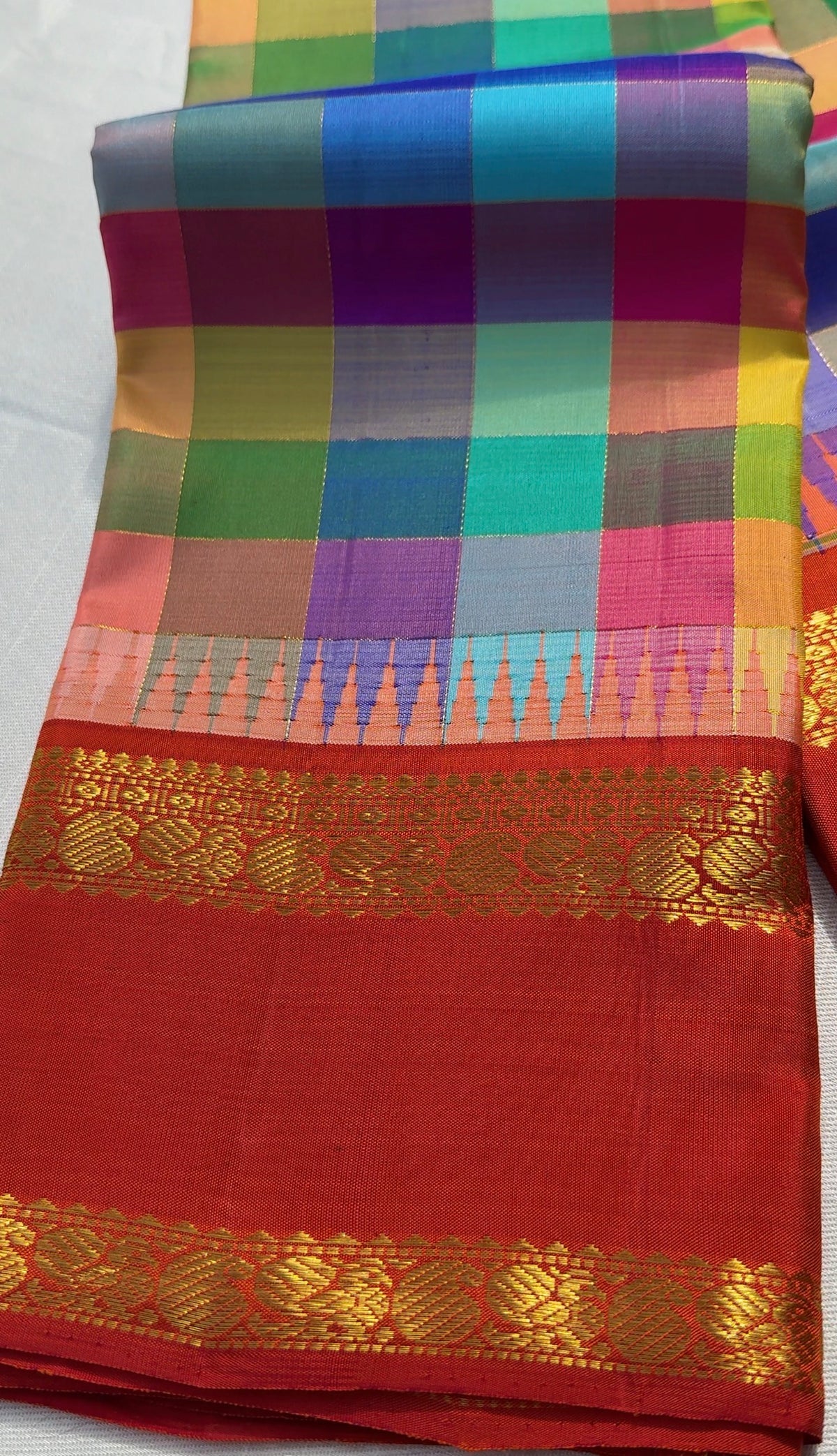 Multicolour Kanjivaram pure silk Kanchi Kattam saree with kumkumam red Rettapet border and gold zari