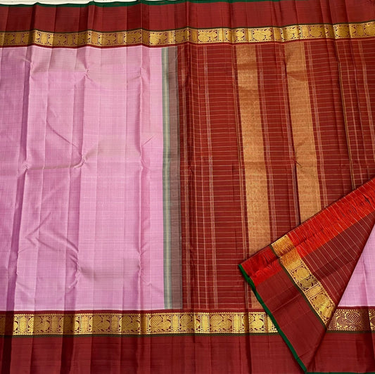 Body close-up of mauve pink pure silk Kanjivaram saree showing fine Zari Kattam grid texture