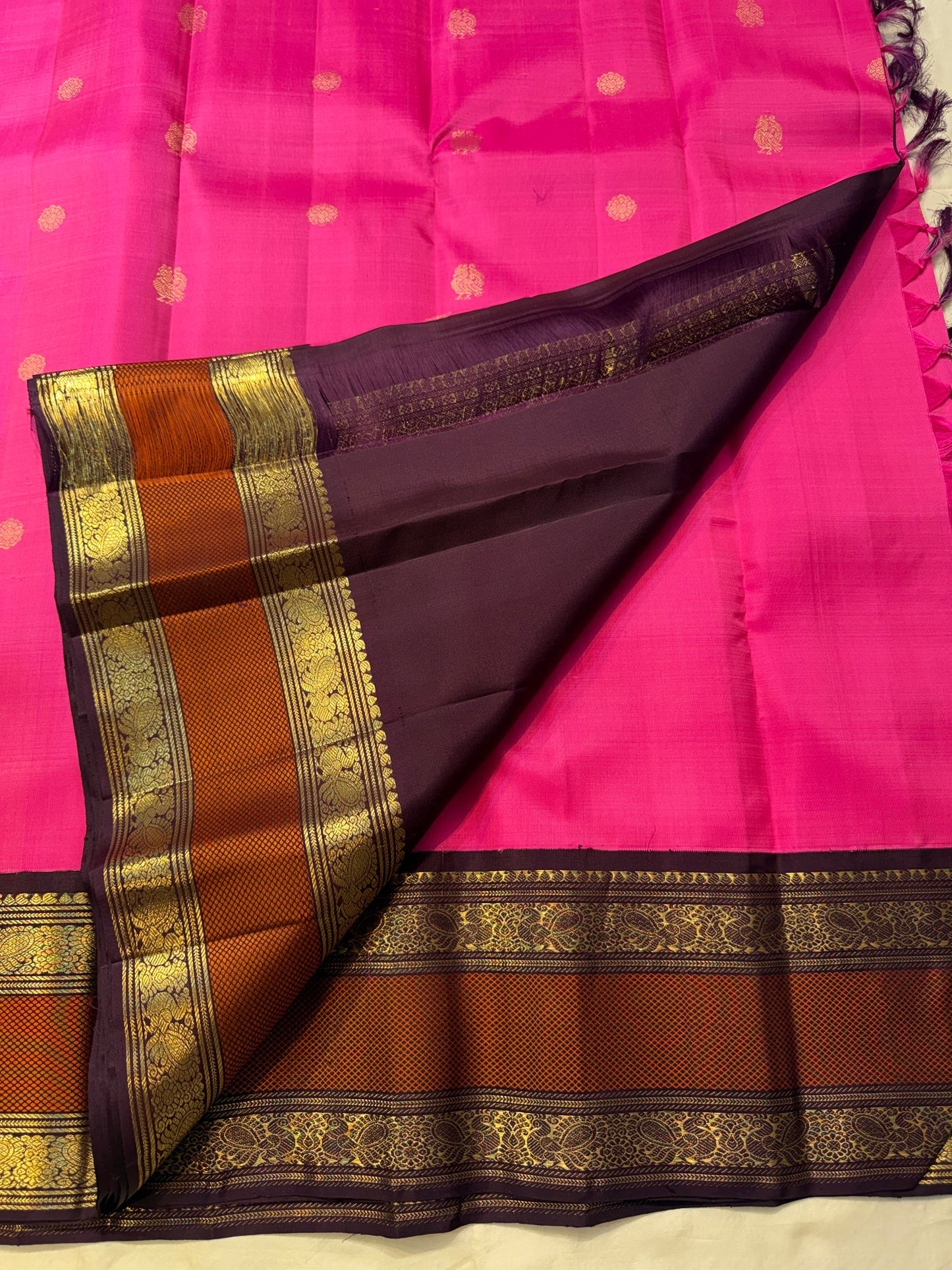 Radiant Pink and Maroon Handwoven Pure Silk Kanchipuram Saree with Ganga Jamuna Border