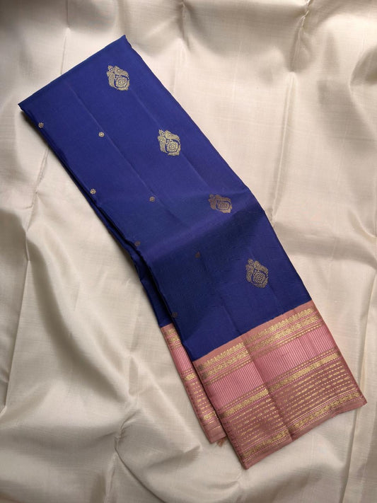 Royal blue handwoven Pure Silk Kanjipuram Varisaipet saree with blush pink border