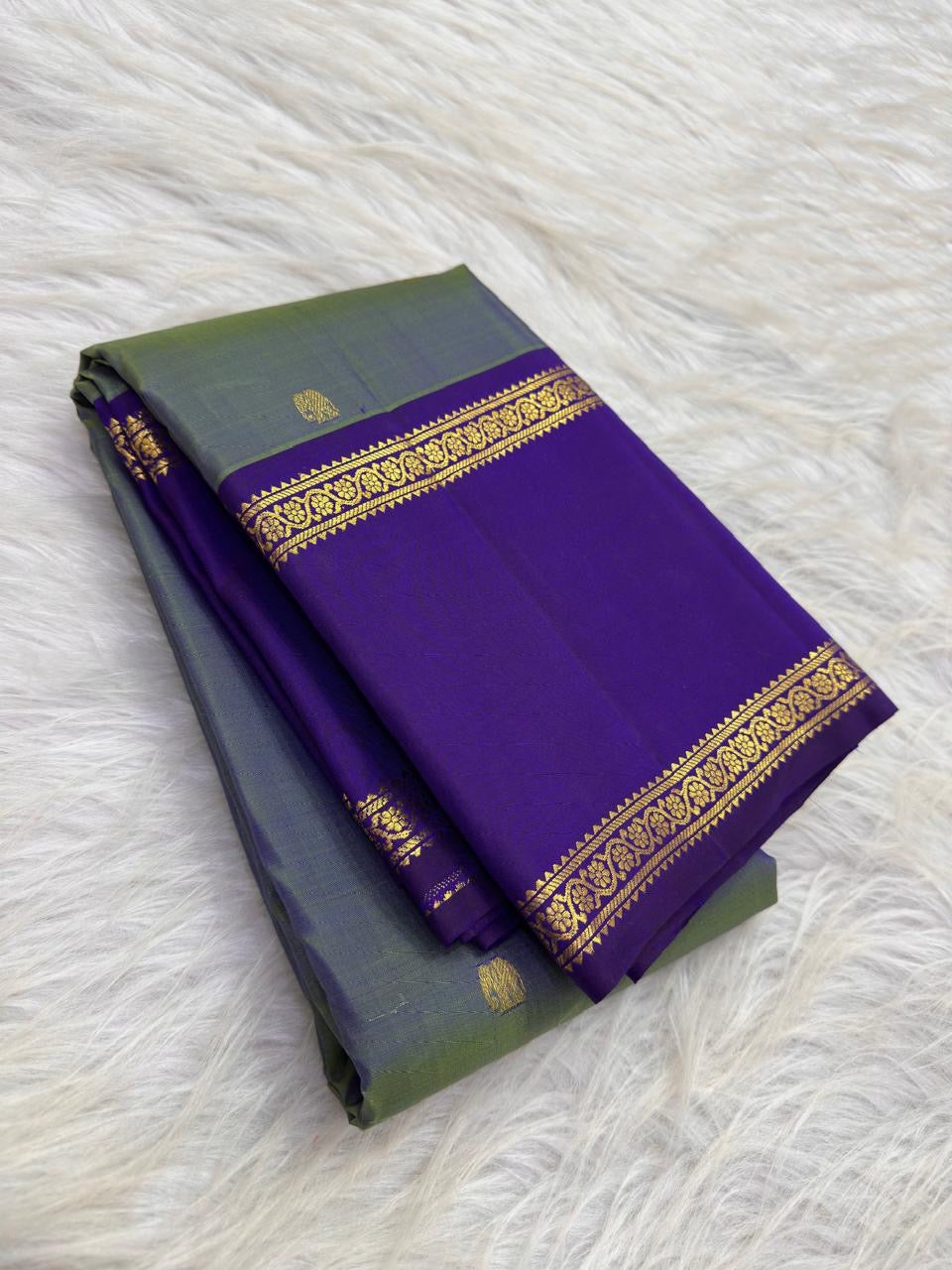 Shot green and violet Kanjivaram Rettapet saree with Kodi Malar border