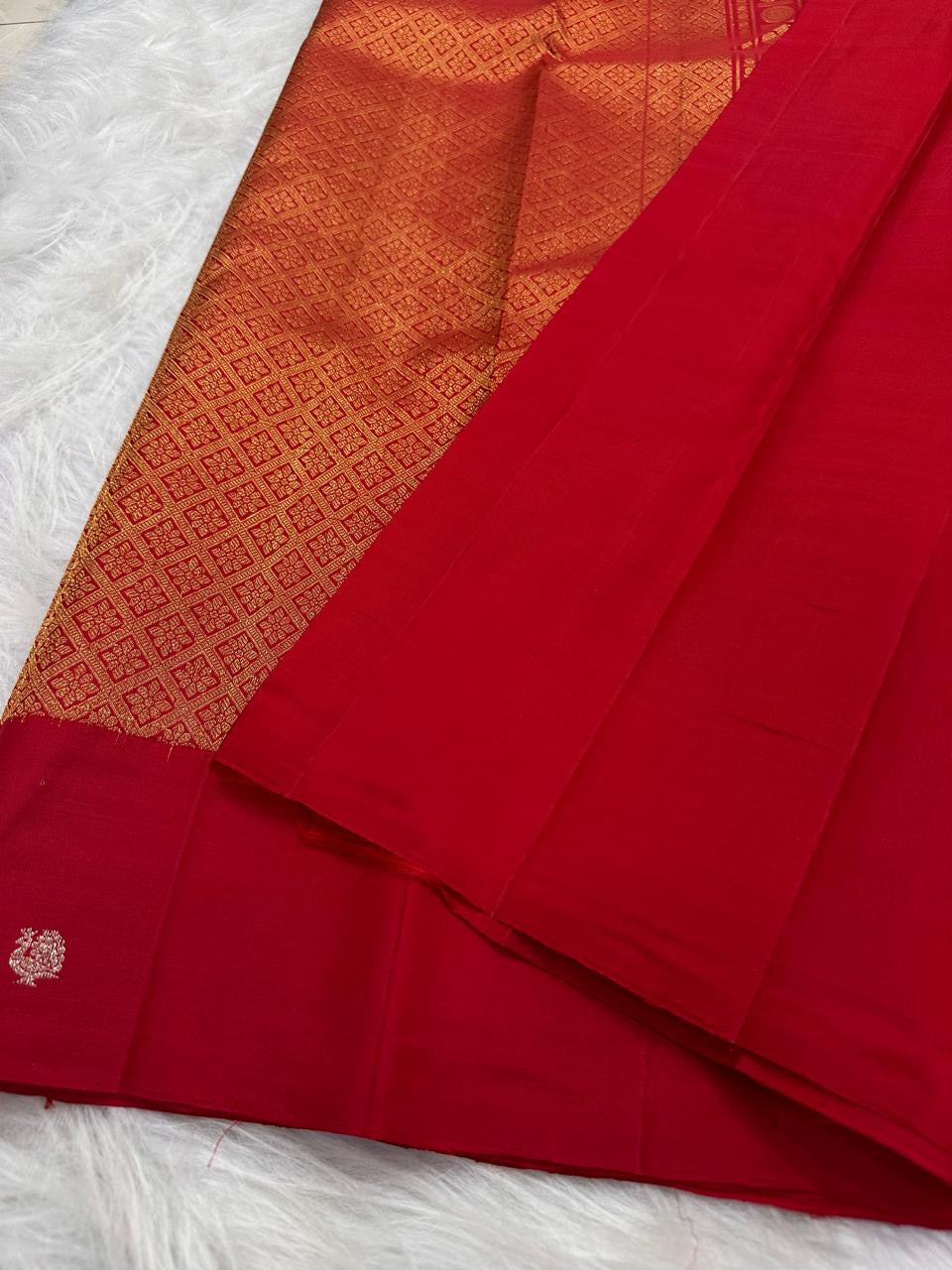 Pillar-Box Red Handwoven Pure Silk Kanchipuram Saree with Butta Gold Zari Motif