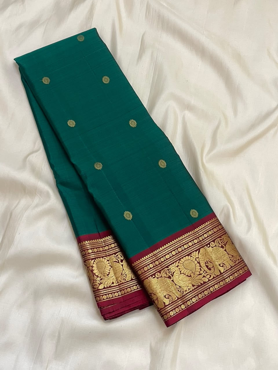 Emerald Teal Green Handwoven Pure Silk Kanchi Pattu Saree with Round Zari Buttas and Raspberry Red Pallu