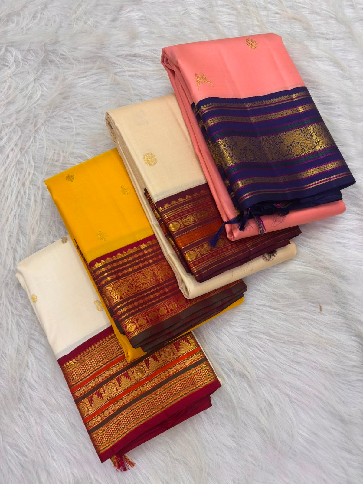 Arai Maadam half-temple motif detail, warm-ivory Kanjivaram Korvai saree
