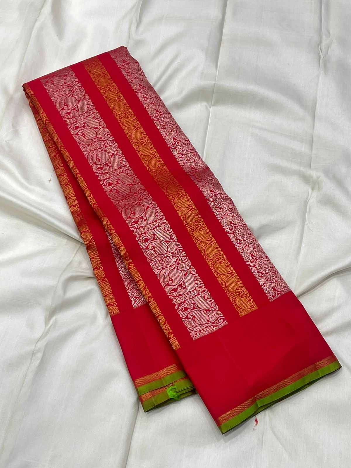 Striking Red Handwoven Pure Silk Kanjivaram Saree with Floral Jaal Butta Border