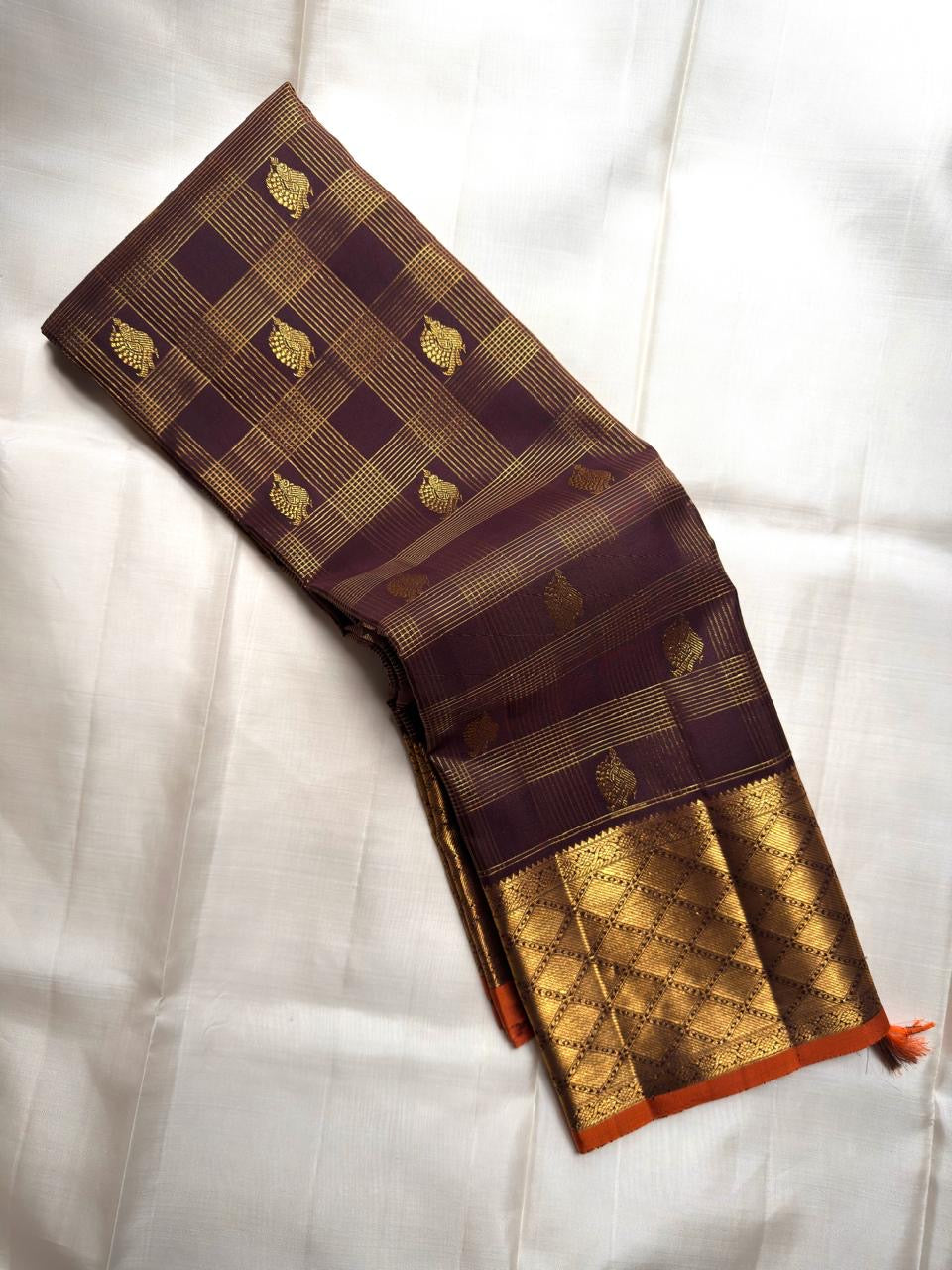 Deep Aubergine Brown Handwoven Pure Silk Kanjipuram Saree with Zari Kattam and Antique Gold Diamond Border