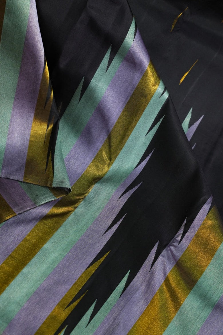 Black Handwoven Pure Silk Kanjipuram Saree with Multicolour Ettukol Temple Border