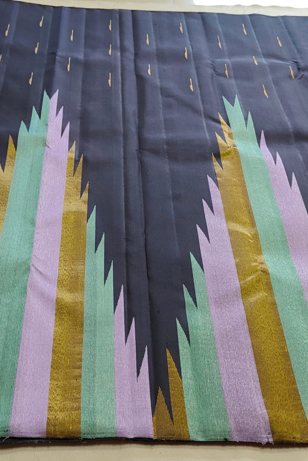 Black Handwoven Pure Silk Kanjipuram Saree with Multicolour Ettukol Temple Border