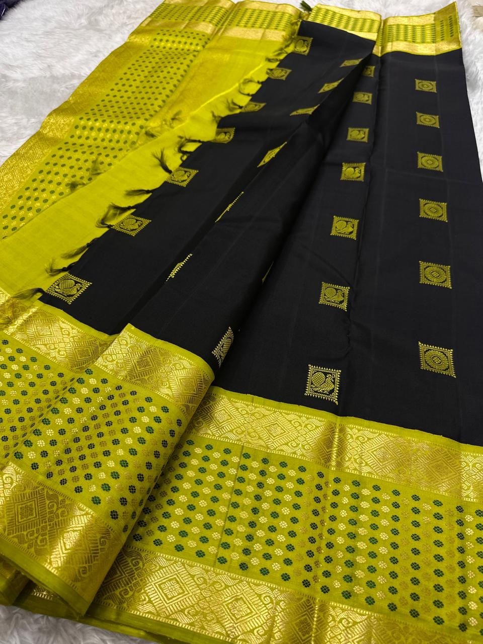 Black Handwoven Pure Silk Kanchi Pattu Saree with Olive Gold Rettapet Border
