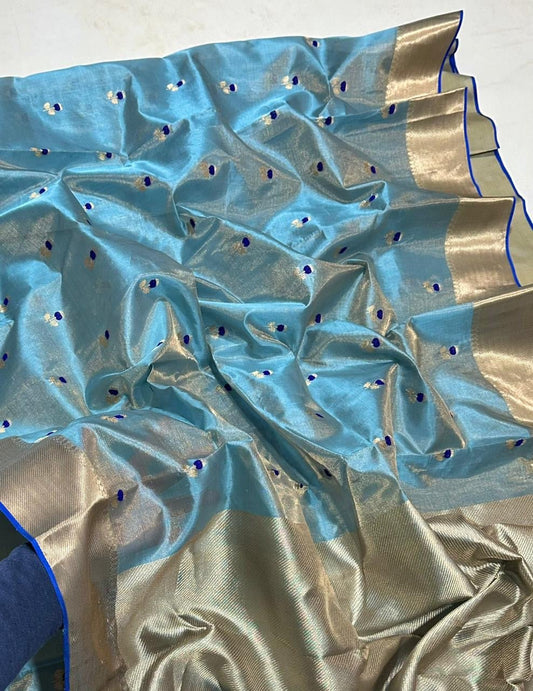 blue silk saree border view with gold edge