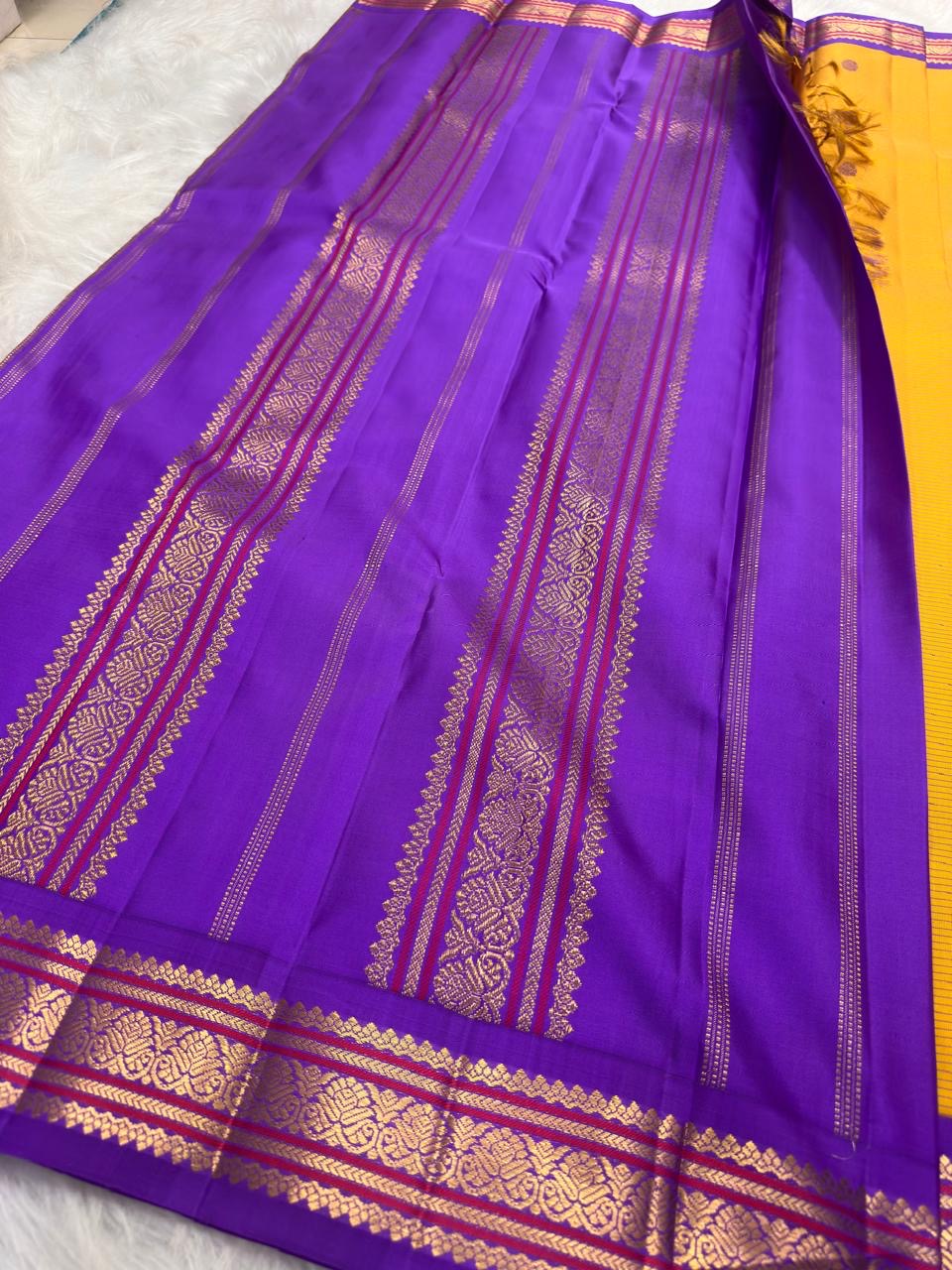 Handwoven brick red pure silk saree full view