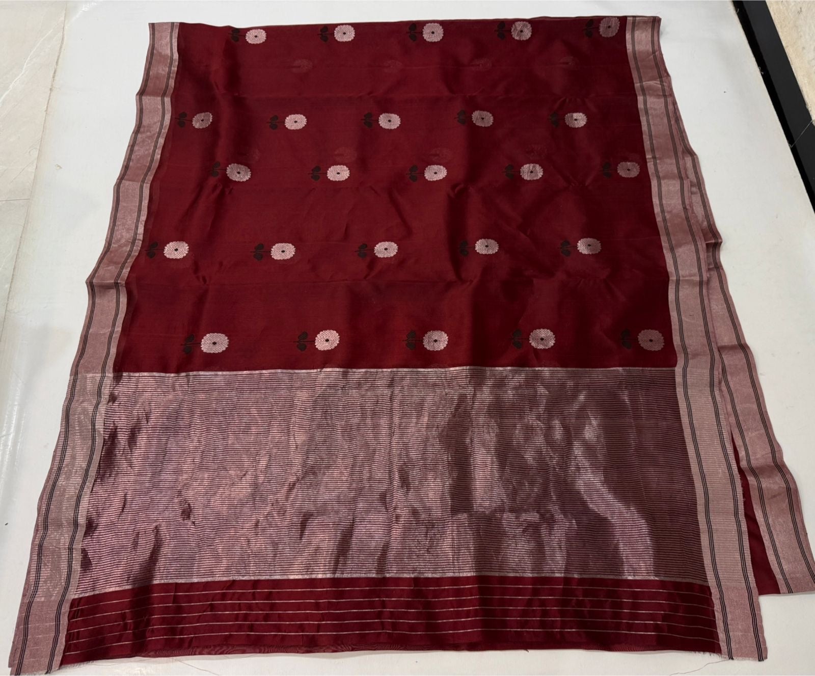 Border detail of Deep Burgundy Pure Silk Chanderi Saree