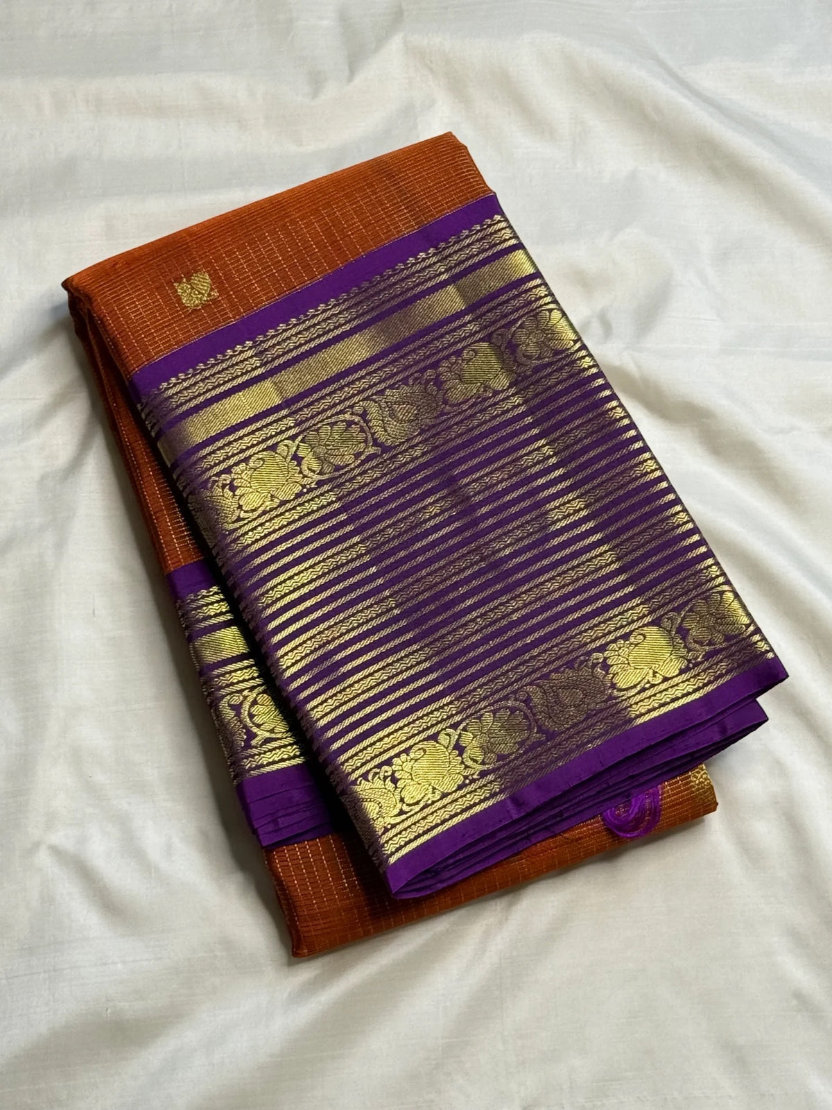 Deep purple Varisaipet border with layered gold zari rows