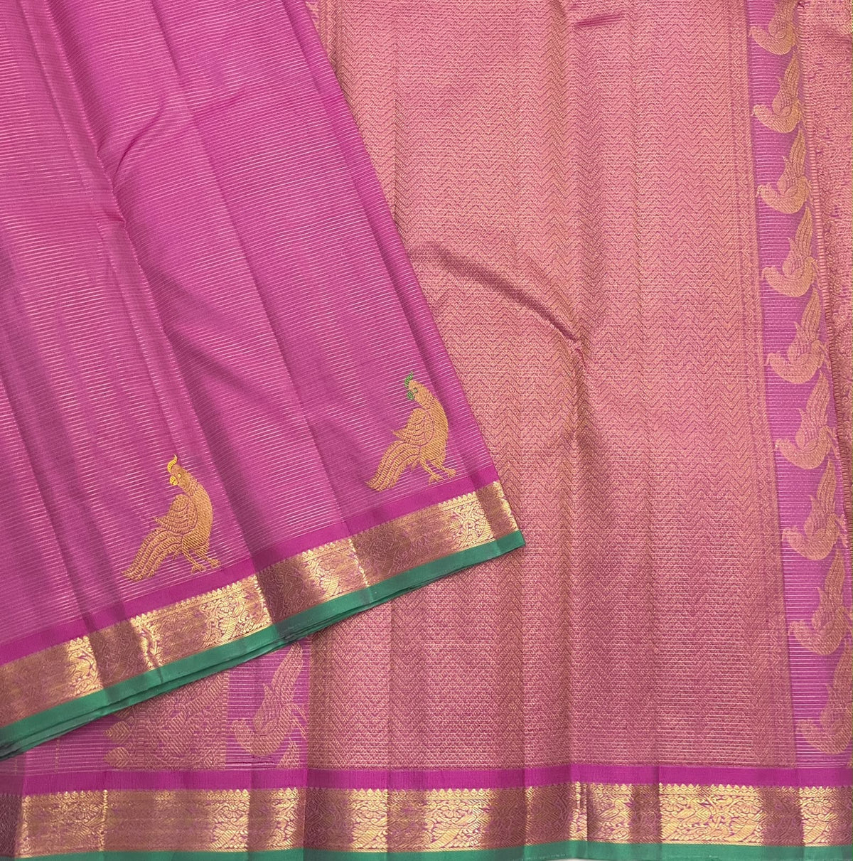 Soft Orchid Pink Handwoven Pure Silk Kanjeevaram Vairaoosi Saree with Peacock Motif